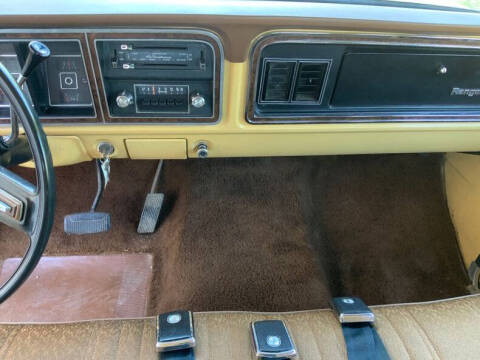 1975 Ford F-250