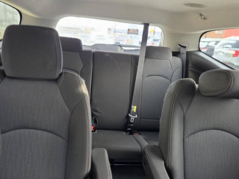 2016 Chevrolet Traverse LT