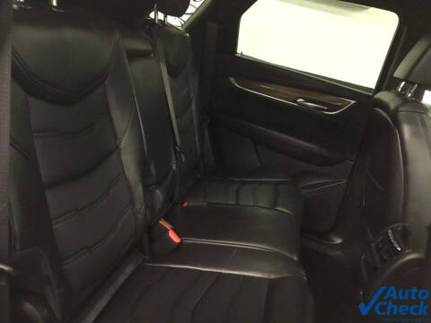 2017 Cadillac XT5 Platinum
