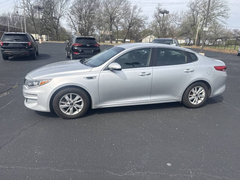 2016 Kia Optima LX