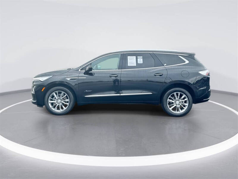 2022 Buick Enclave Avenir