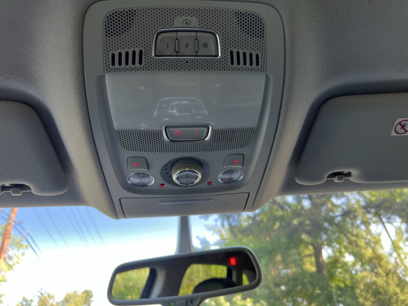 2016 Audi Q5 2.0T quattro Premium Plus