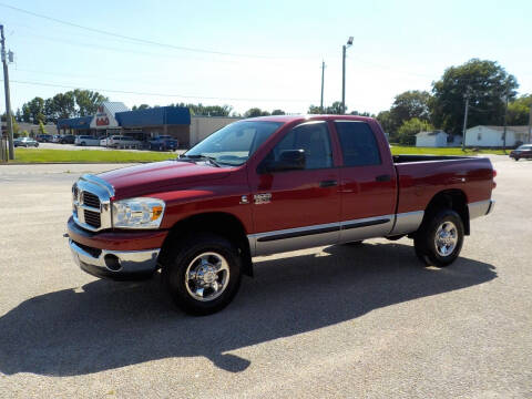 2007 Dodge Ram Pickup 2500 for sale at Young's Motor Company Inc. in Benson NC