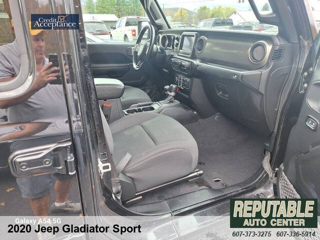 2020 Jeep Gladiator Sport
