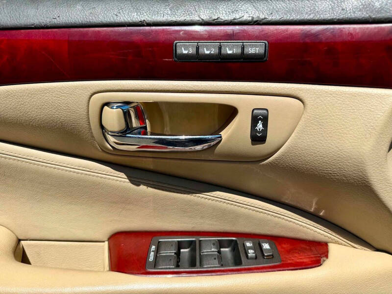 2007 Lexus LS 460