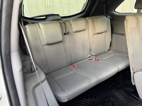 2017 Toyota Highlander LE