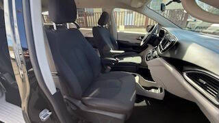 2018 Chrysler Pacifica LX