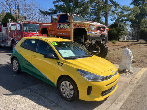 2018 Kia Rio 5-Door LX