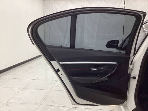 2016 BMW 3 Series 328i