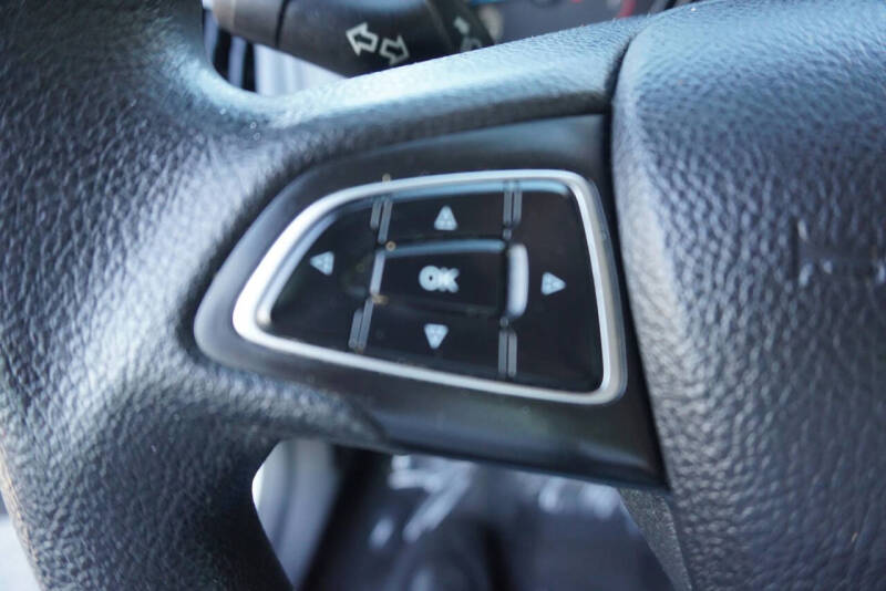 2016 Ford Focus S