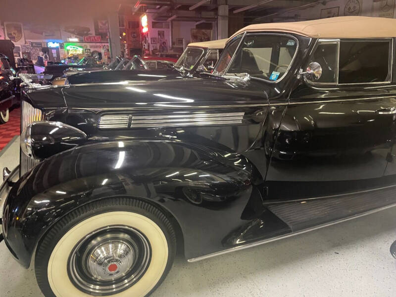 1939 Packard Caribbean