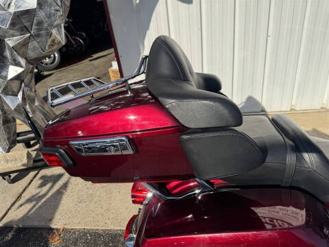 2014 Harley-Davidson FLHTK -