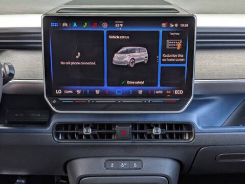 2025 Volkswagen ID. Buzz Pro S Plus