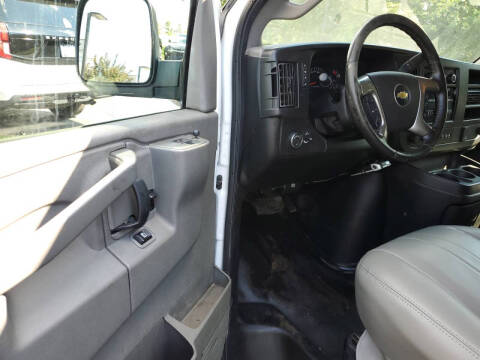 2018 Chevrolet Express 3500