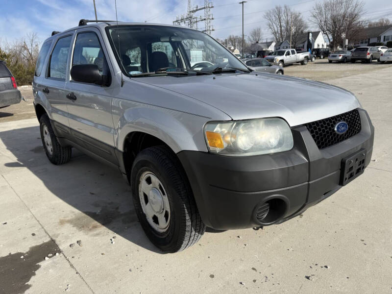 2005 Ford Escape XLS