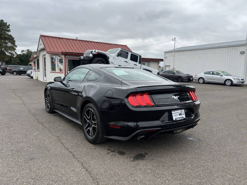 2020 Ford Mustang EcoBoost