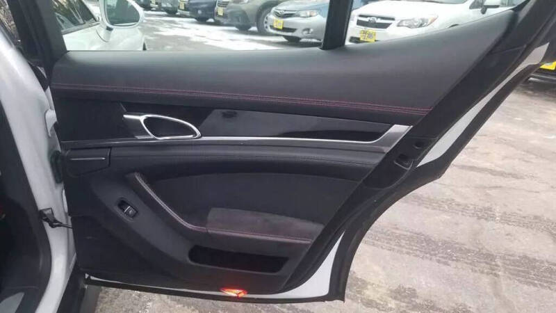 2013 Porsche Panamera GTS