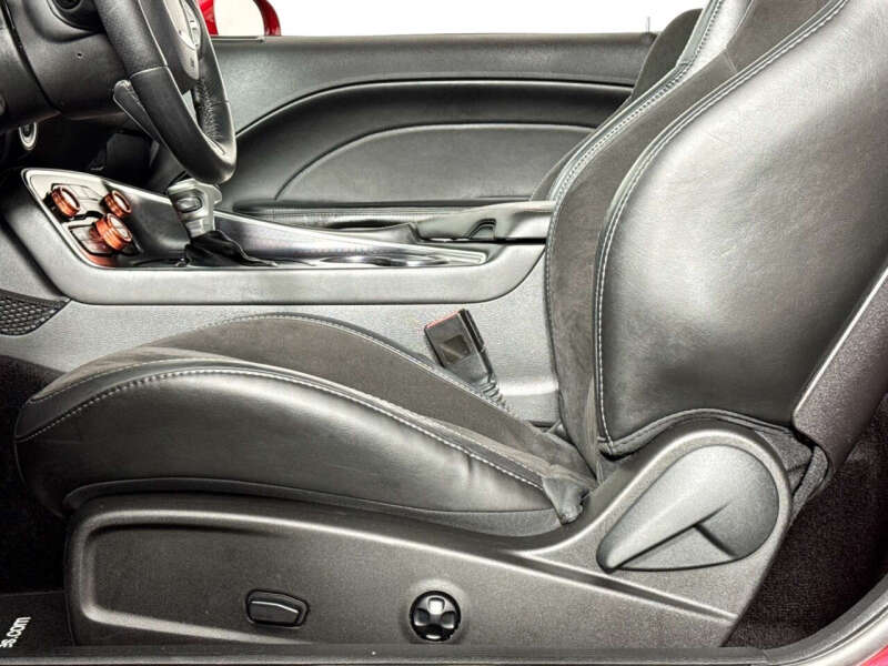 2016 Dodge Challenger R/T Scat Pack