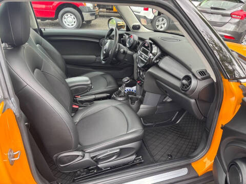 2015 MINI Hardtop 2 Door Cooper