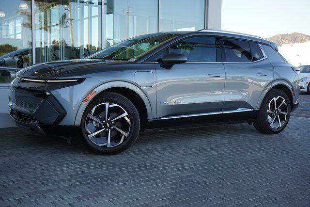 2025 Chevrolet Equinox EV LT 2