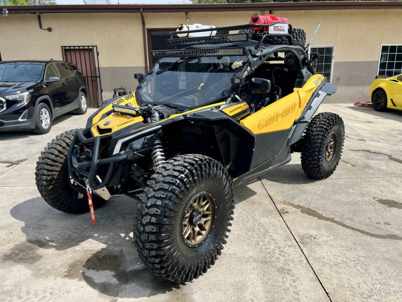 2018 Can-Am MAVERIC X3