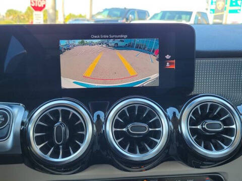 2022 Mercedes-Benz GLB GLB 250
