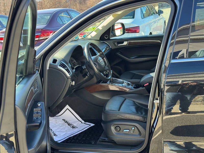 2015 Audi Q5 2.0T quattro Premium Plus