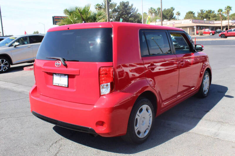 2015 Scion xB