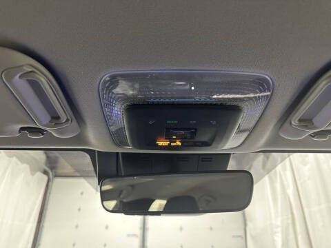 2025 Toyota Prius XLE