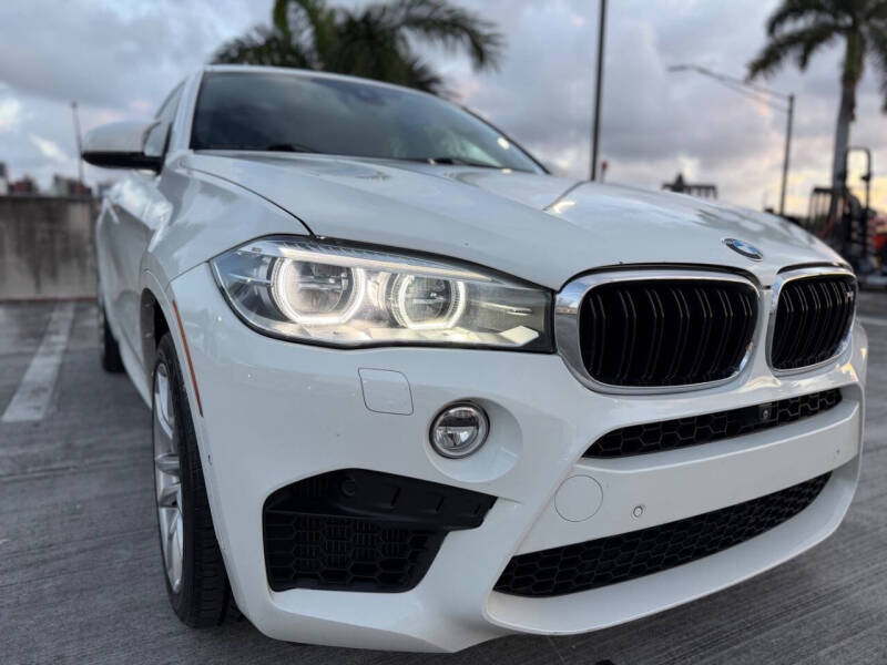 2016 BMW X6 M