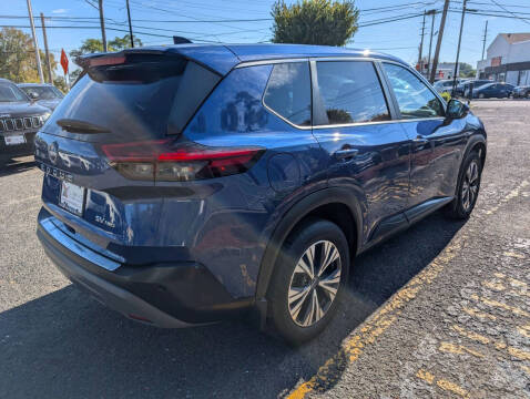 2022 Nissan Rogue SV