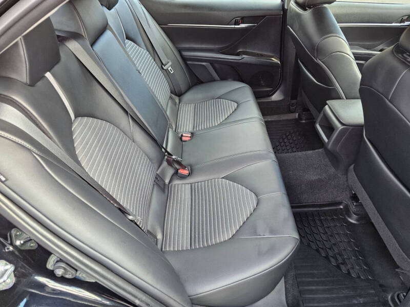 2022 Toyota Camry SE Nightshade