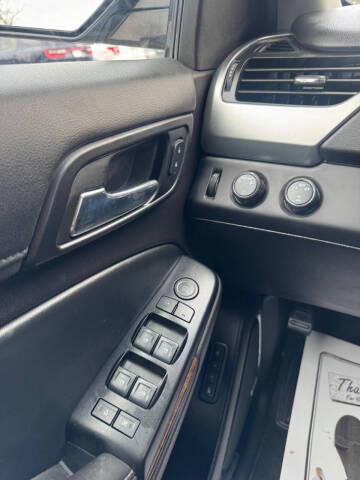 2016 Chevrolet Suburban LT