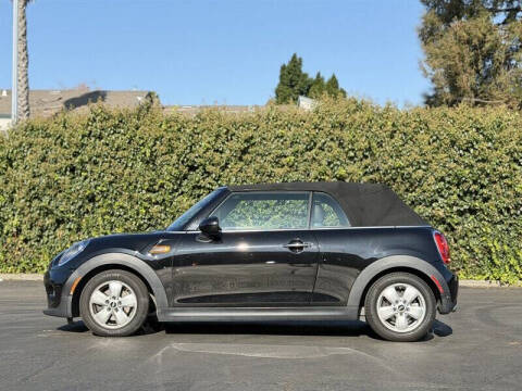 2019 MINI Convertible Cooper