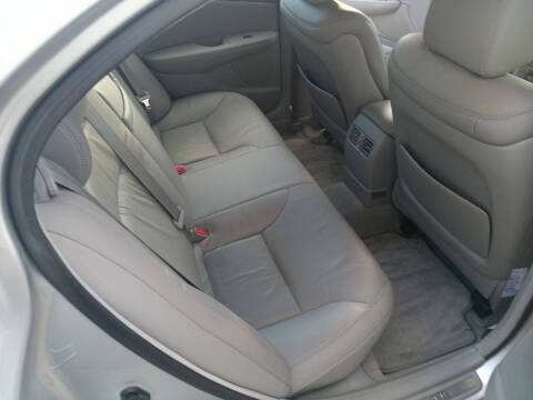 2005 Lexus ES 330