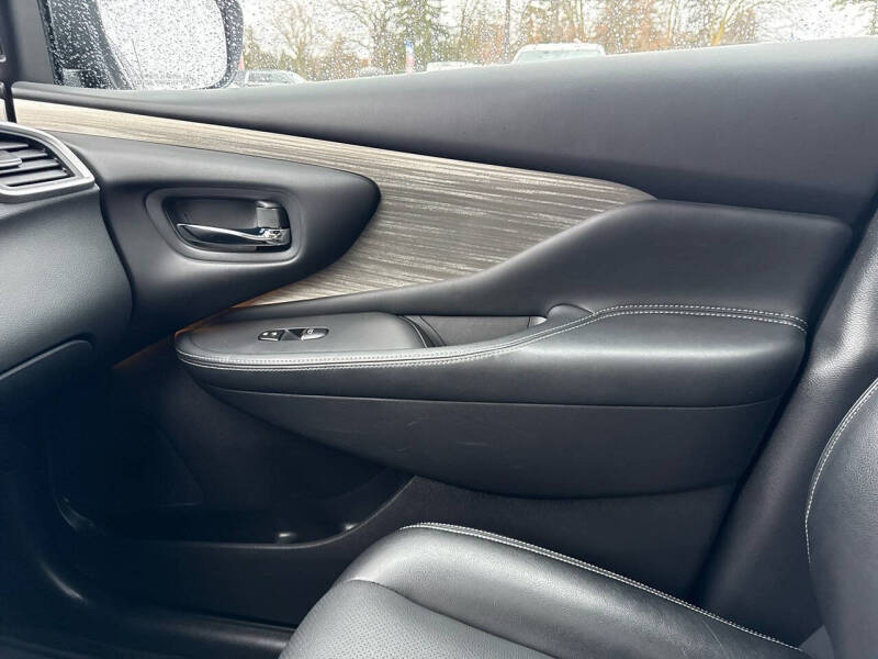 2017 Nissan Murano SL