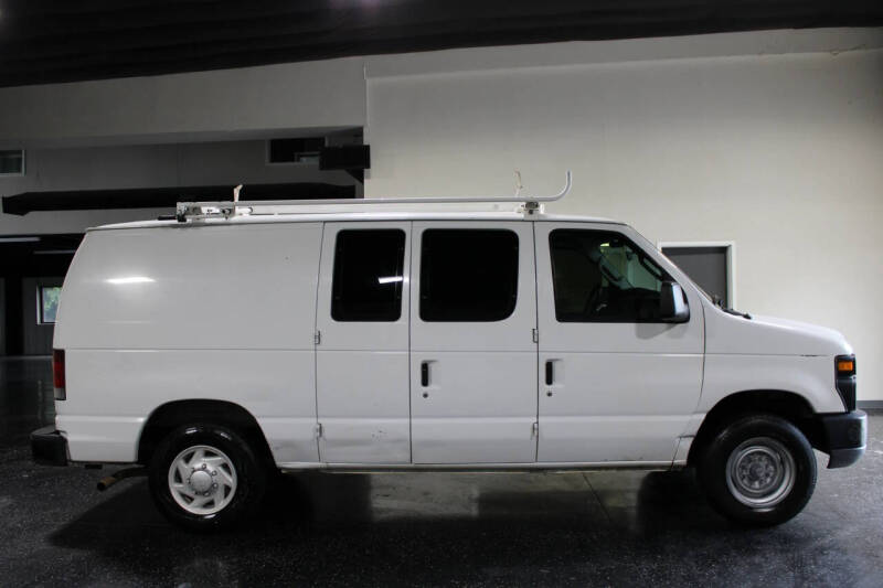 2009 Ford E-Series E-150