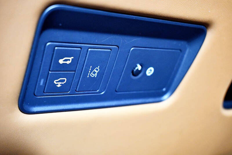 2016 Land Rover Range Rover Autobiography LWB