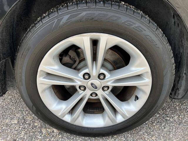 2015 Ford Taurus SEL