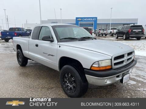 2001 Dodge Dakota for sale at Leman's Chevy City in Bloomington IL