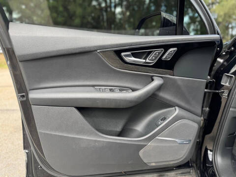 2019 Audi Q7 quattro Premium Plus 55 TFSI