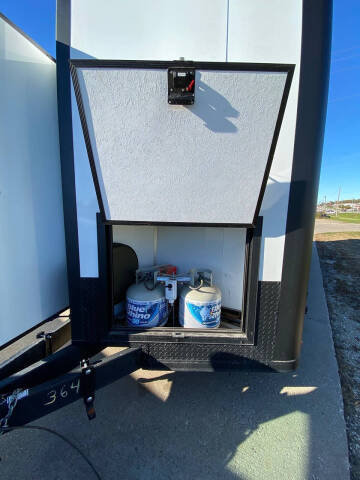 2023 Vintage Trailer  OL826-PS BATH