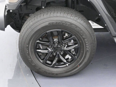 2023 Jeep Gladiator Sport S