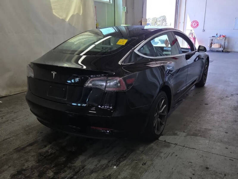 2019 Tesla Model 3 Standard Range Plus
