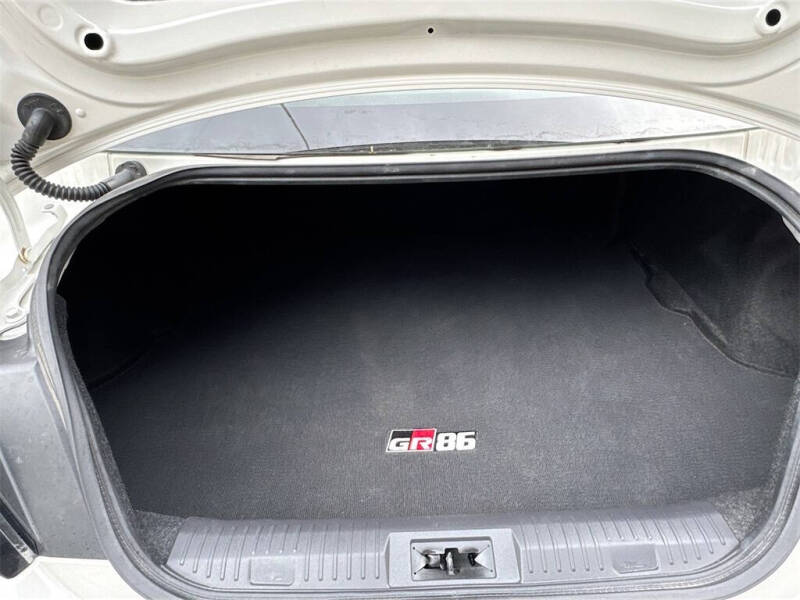 2023 Toyota GR86 Premium