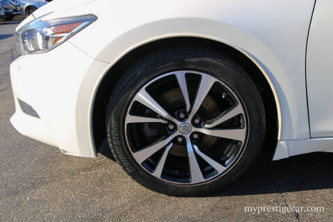 2017 Nissan Maxima Platinum