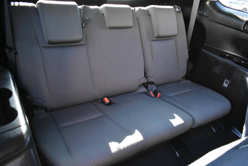 2017 Toyota Highlander LE