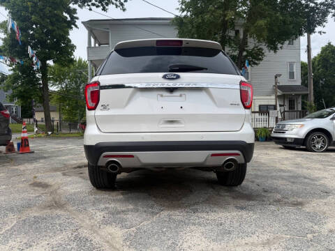 2017 Ford Explorer XLT
