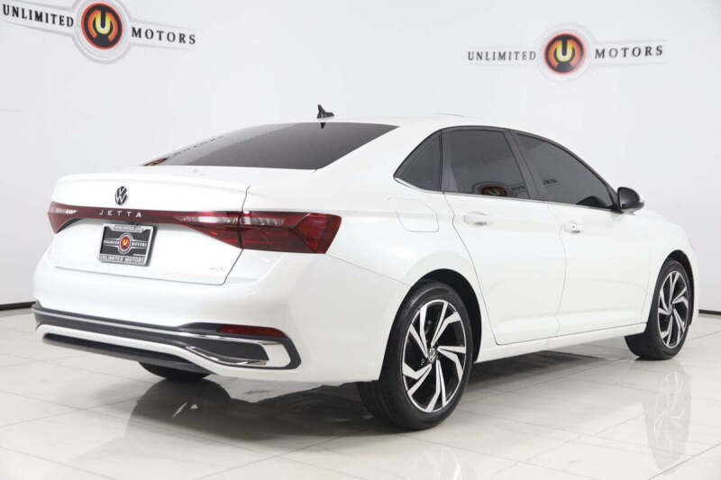 2025 Volkswagen Jetta SEL