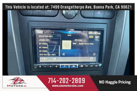 2005 Ford Mustang V6 Deluxe